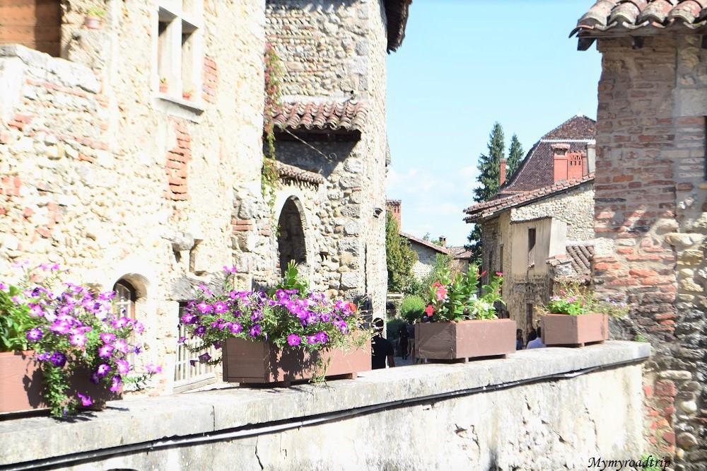Pérouges cité médiévale proche de Lyon et plus beau village de France